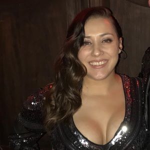 Meet your Posher, Christie